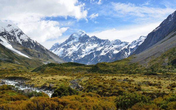 valley-90388_1920-1a